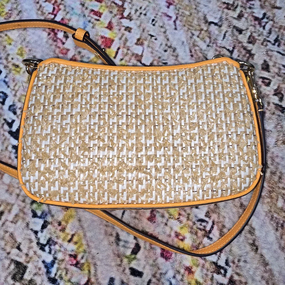 Kate Spade Jolie Raffia Tweed Crossbody Convertable In Sunset Blaze - Picture 4 of 5